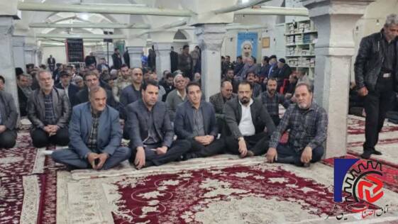 حضور هیئت رئیسه اتاق اصناف و جمعی از روسای اتحادیه ها و کسبه در مراسم شهید مهدی پریشانی