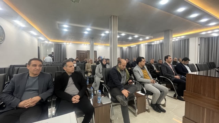 جلاس دی ماه اتاق اصناف شهرستان خمینی شهر